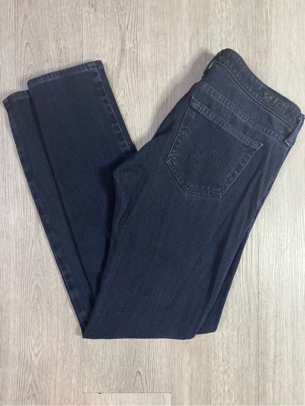 AG Adriano Goldschmied The Legging Super Skinny Ankle Jeans 27R